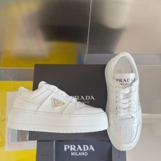 Prada Low Shoes